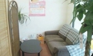 夢三里の待合コーナー